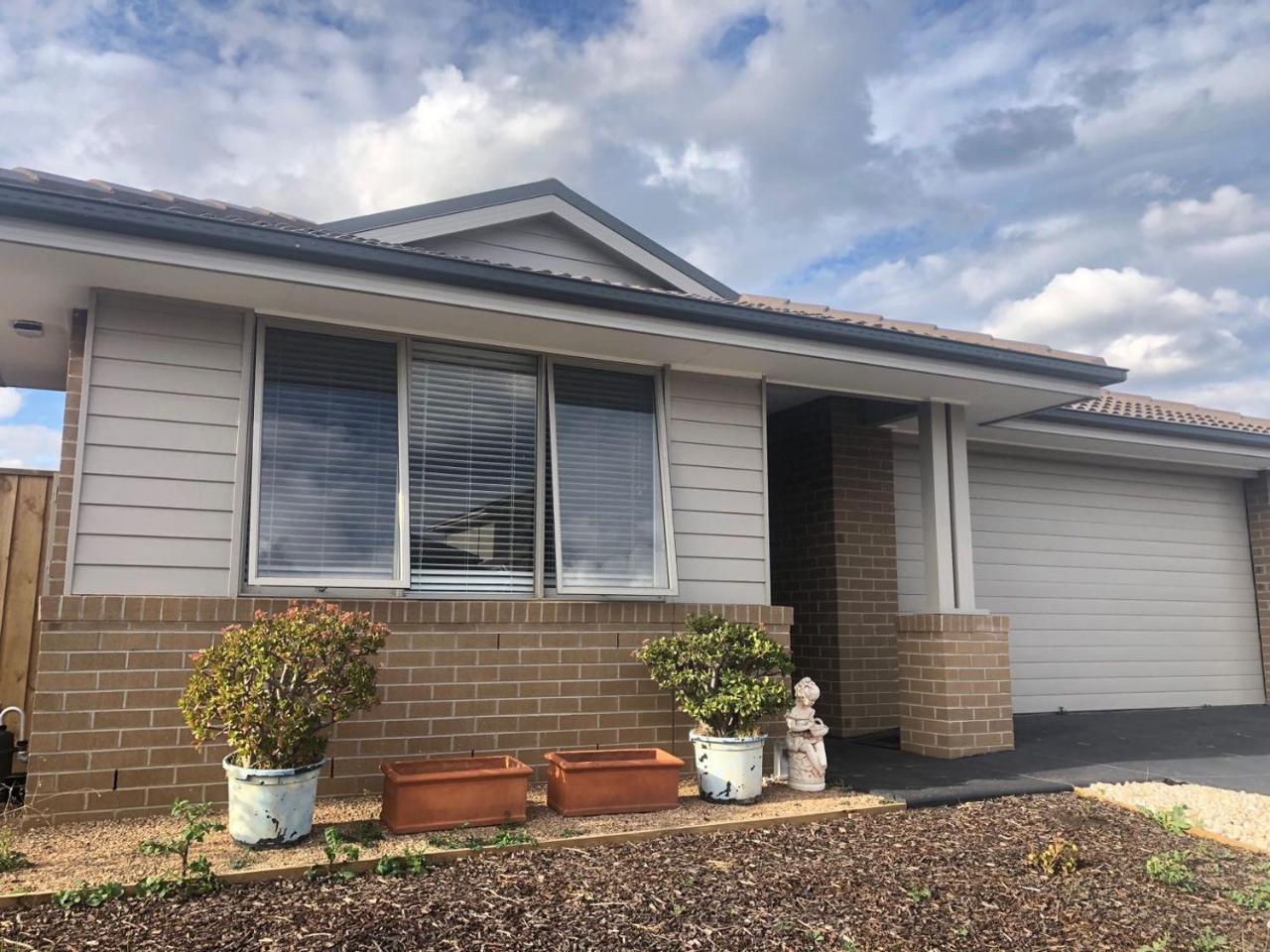 Melbourne Lakes Warm House Exterior photo
